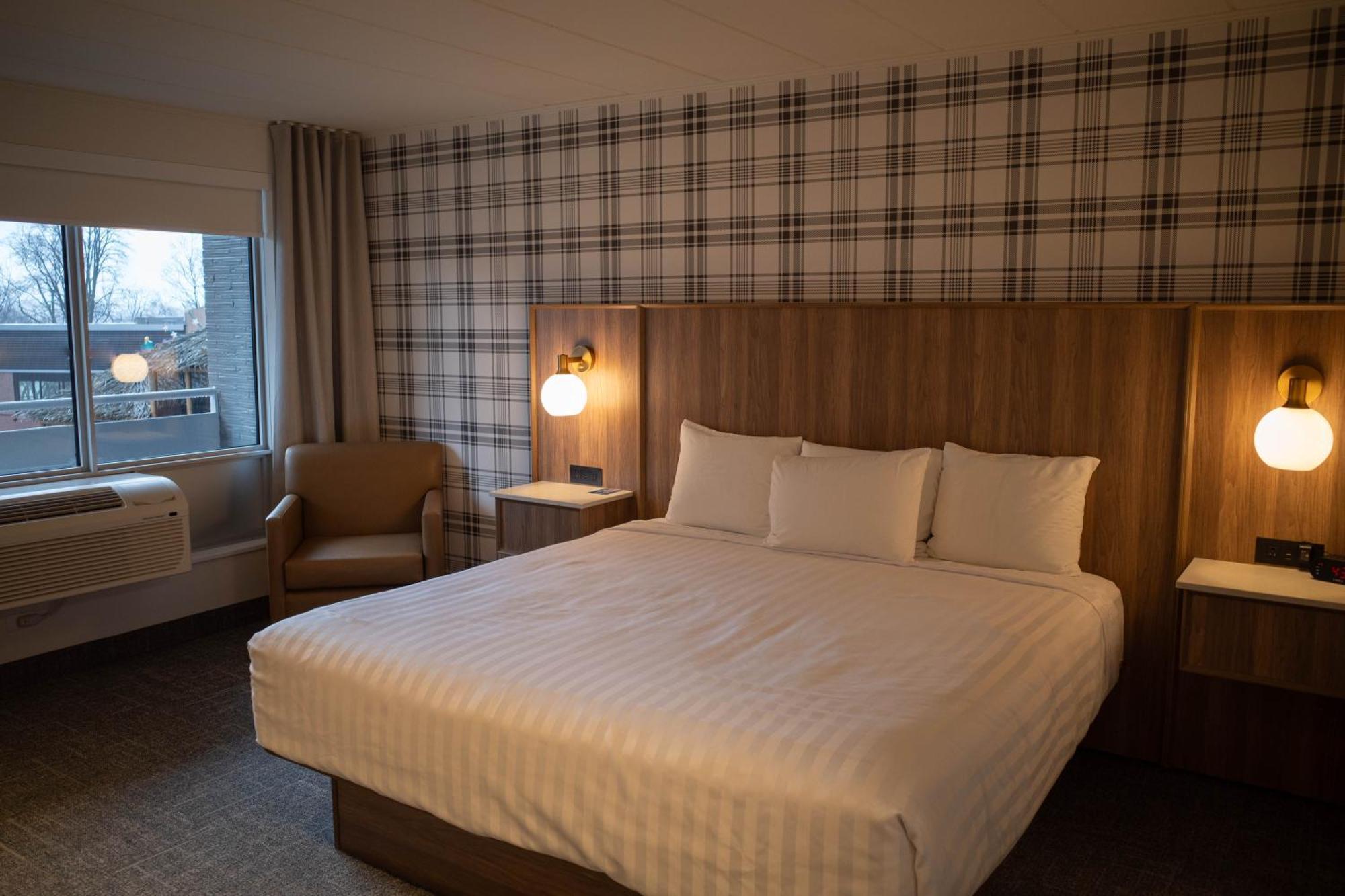 ทราเวลลอดจ์ ไนแองการา ฟอลส์ แอต เดอะ ฟอลส์ Hotel ไนแอการาฟอลส์ ภายนอก รูปภาพ
