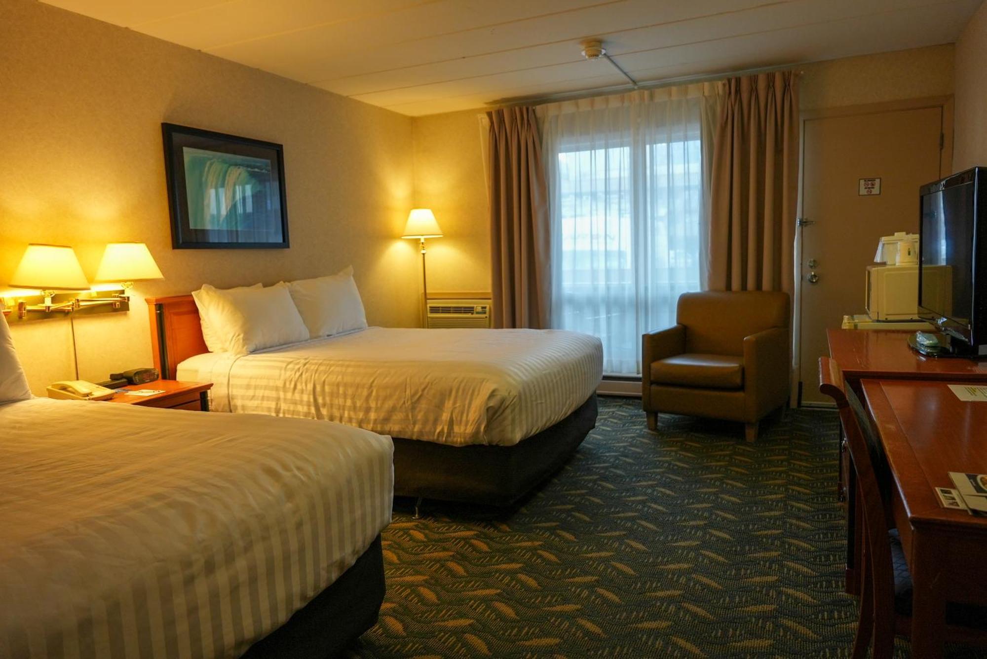 ทราเวลลอดจ์ ไนแองการา ฟอลส์ แอต เดอะ ฟอลส์ Hotel ไนแอการาฟอลส์ ภายนอก รูปภาพ